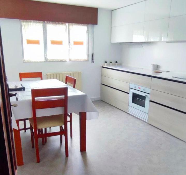Acogedor Atico Cerca Del Mar By Bebalmy Apartman O Grove Kültér fotó